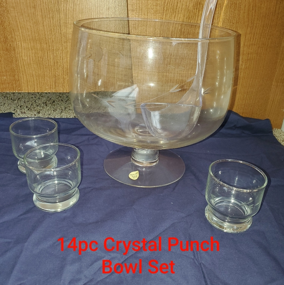 14 pc Punch bowl set